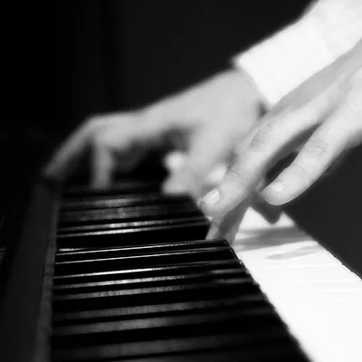 Ayudamos a los autores a monetizar su trabajo.